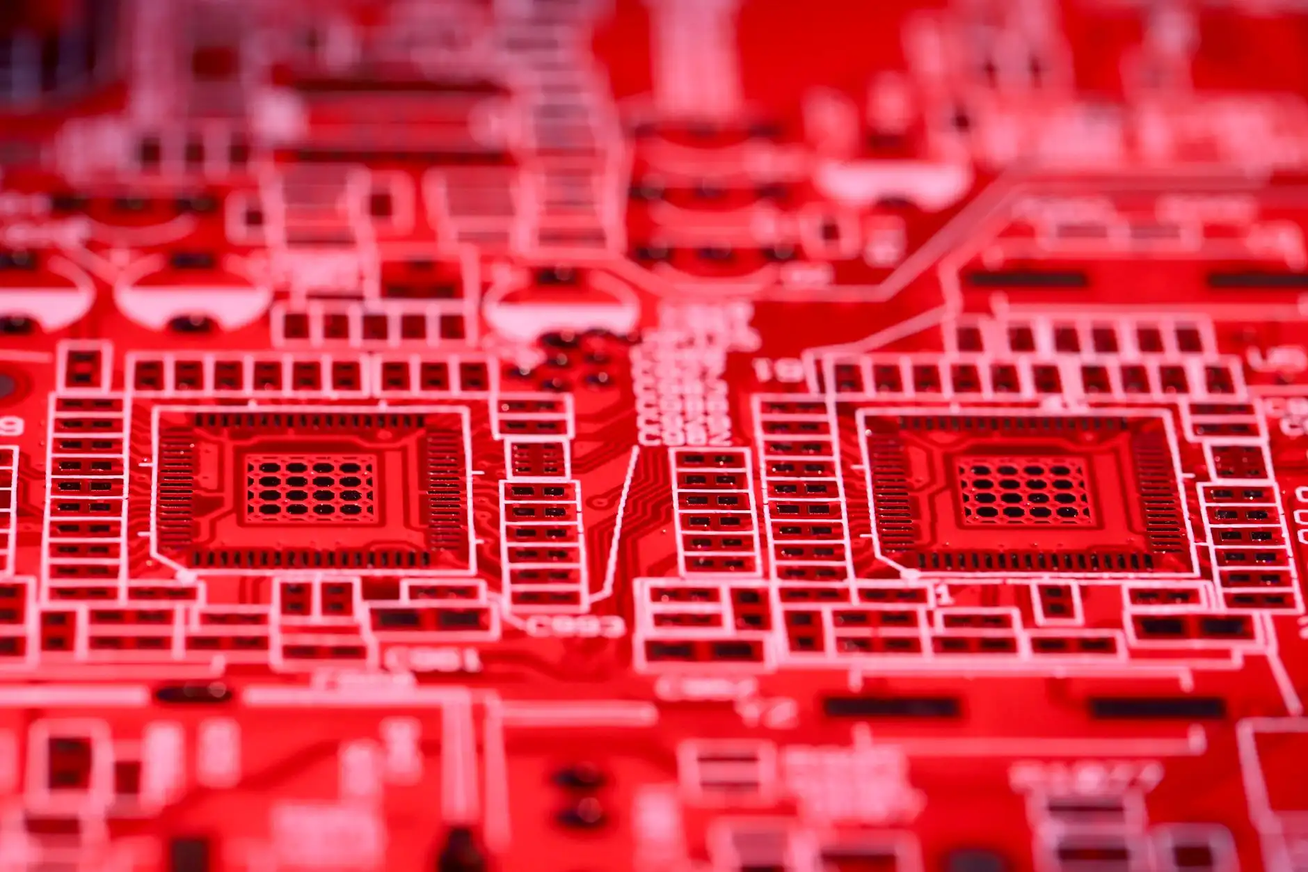 2025年湖北教育多媒体设备采购趋势与教学一体机选型建议