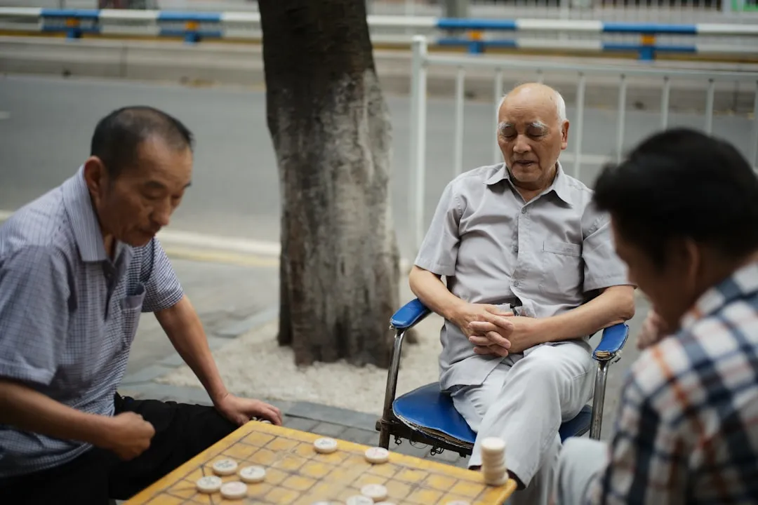 教学一体机与电子白板技术对比：选择适合智慧课堂的方案